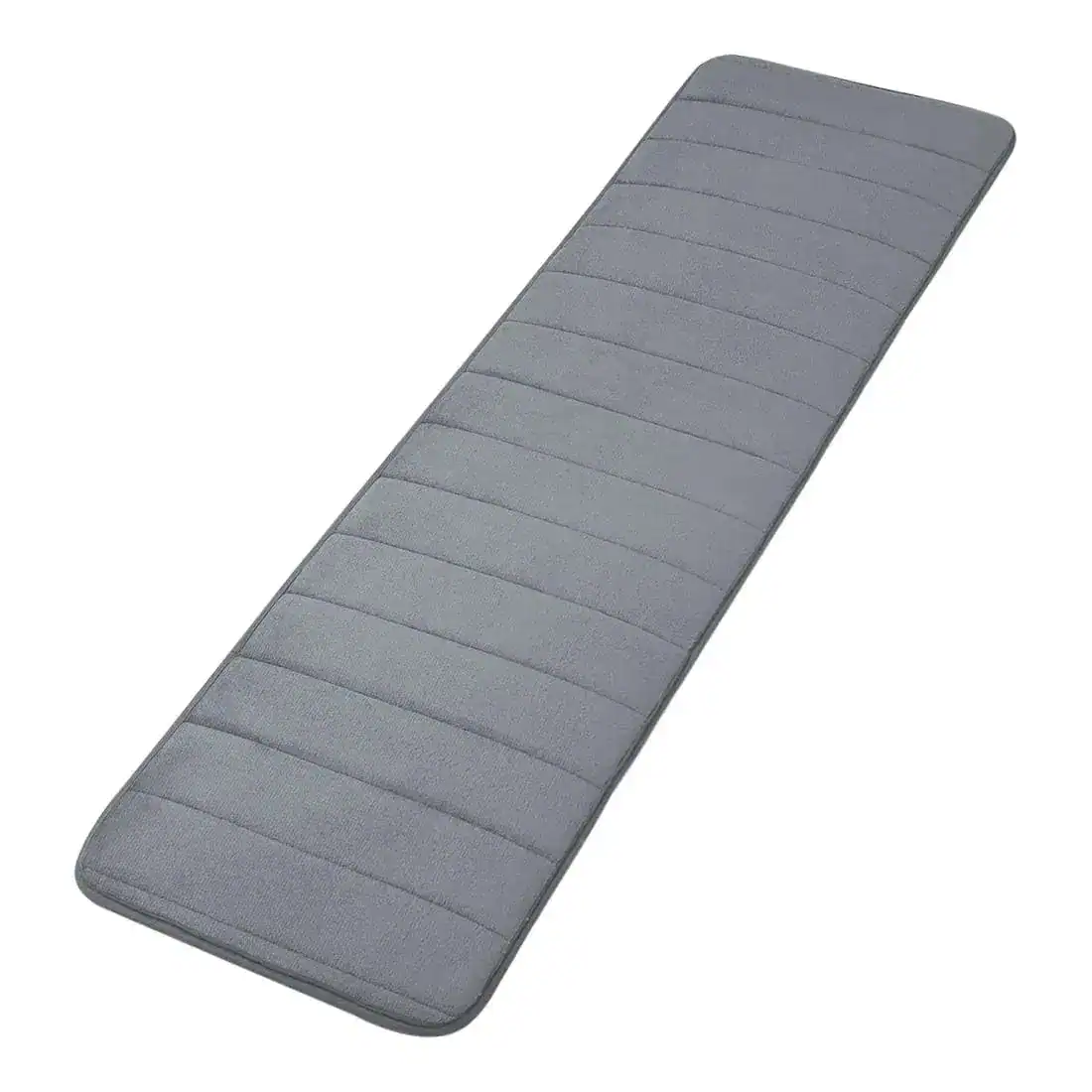 Grote antislip badmat in grijze kleur met gestreepte textuur.