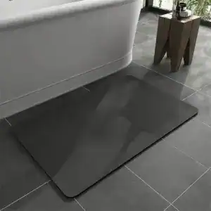 Antislipmat douche zwart, gladde badkamermat voor veilig staan in de douche.