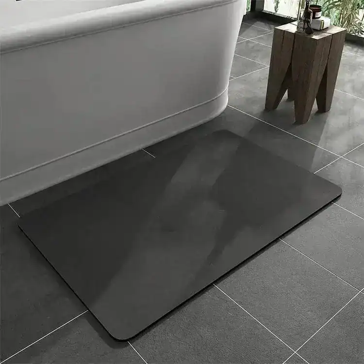 Antislipmat douche zwart, gladde badkamermat voor veilig staan in de douche.
