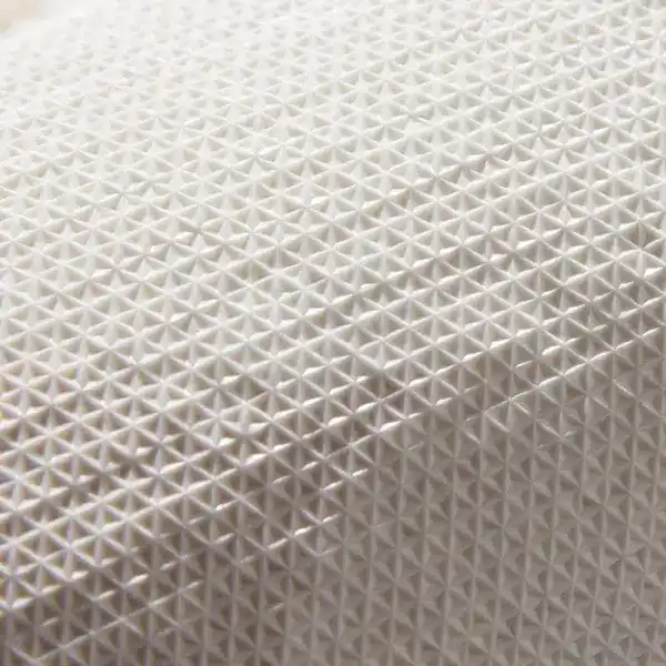 Wit badkamermat met antislip textuur voor veiligheid in de badkamer.