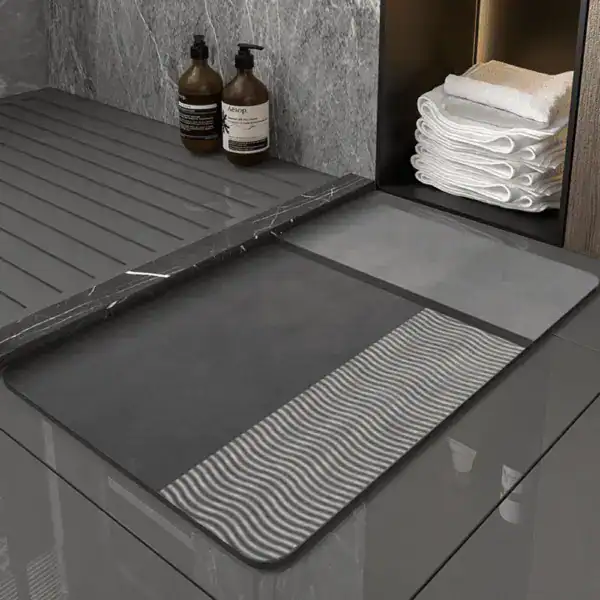 Antraciet badmat groot met golfpatroon, antislip badkamermat voor douche en bad.
