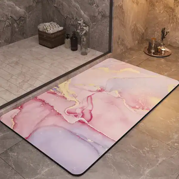 Badmat marmerlook met roze en paarse kleuren, antislip, voor badkamer.
