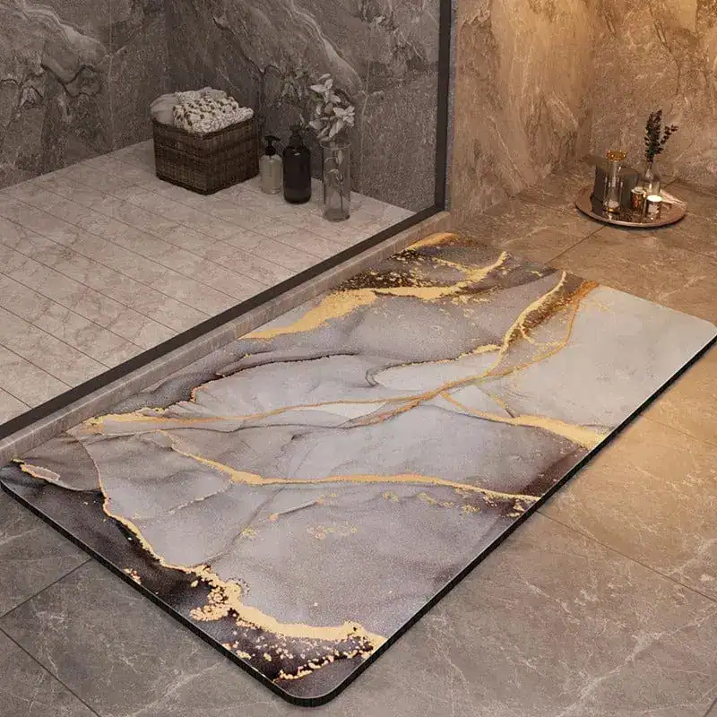 Badmat marmerlook met gouden accenten, antislip badkamermat voor bad of douche.