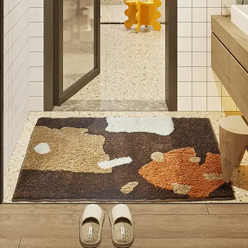 Badmat roestbruin met dierenprint, antislip badkamermat voor de douche.