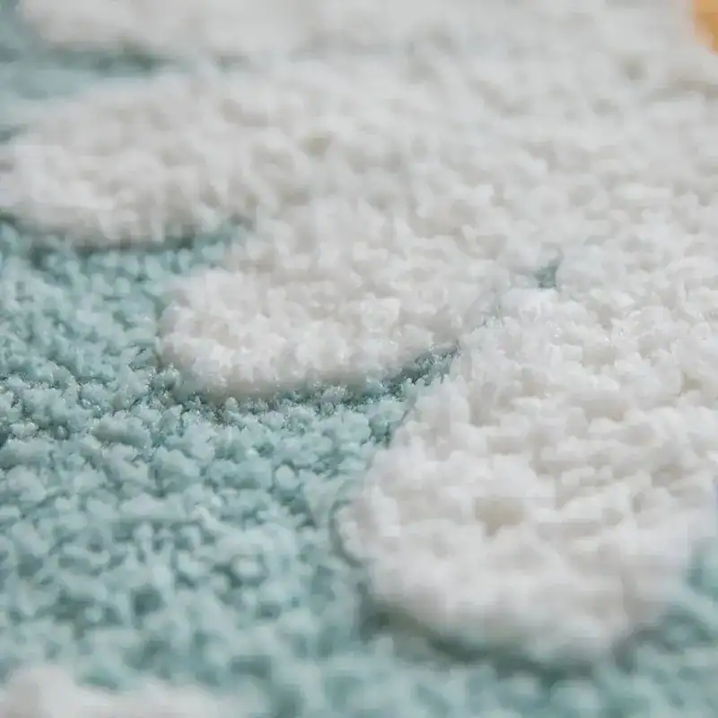 Scandinavische badmat met witte en blauwe vormen, antislip badkamermat.