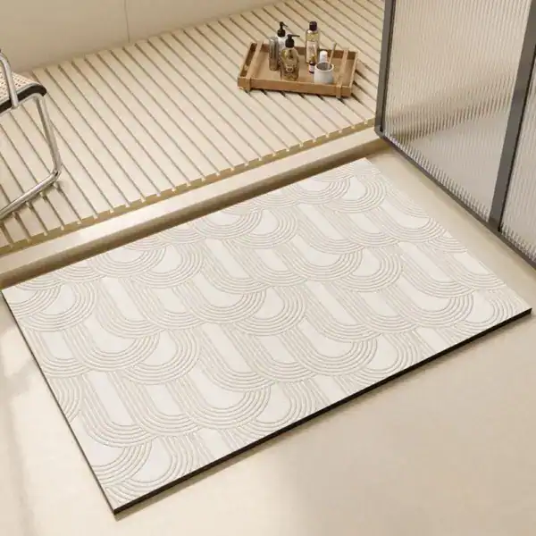 Extra grote badmat met antislip textuur in wit, voor badkamer en douche.
