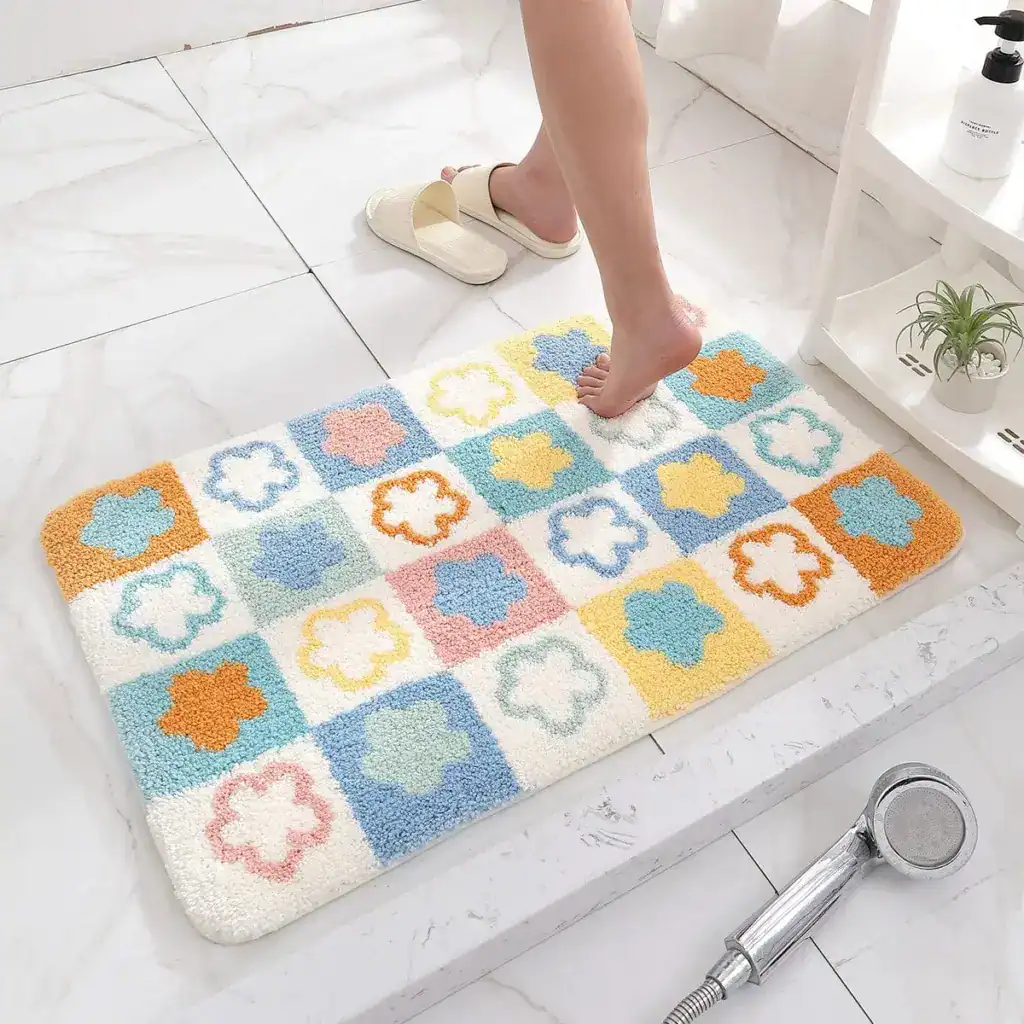 Gekleurde badmat met bloemmotief, antislip, voor badkamer.