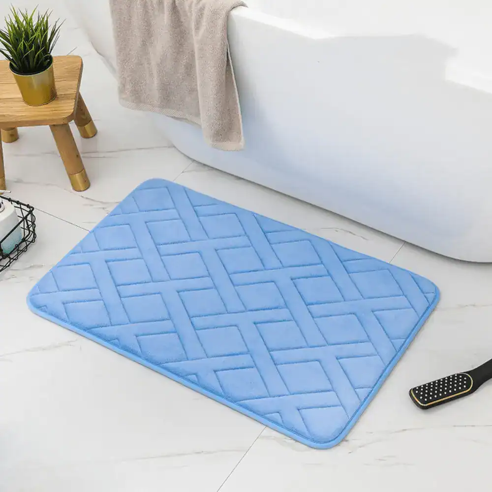 Luxe blauwe badmat groot met antislip textuur voor badkamer.